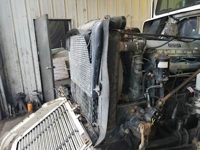 Freightliner FLD120 Charge Air Cooler (ATAAC)