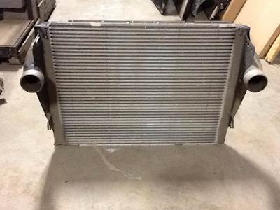 Peterbilt 330 Charge Air Cooler (ATAAC)