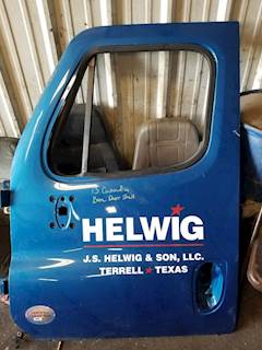 Freightliner Cascadia 125 Left Door