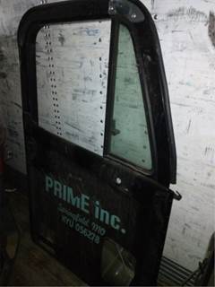 Freightliner Century Class 120 Right Door for a Freightliner C120 CENTURY