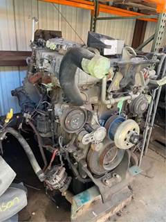 Detroit DD13 Engine - 525 HP