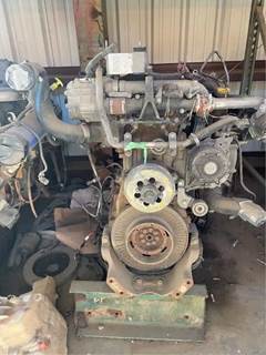 Detroit DD13 Engine - 525 HP