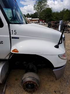 International DuraStar 4400 Hood