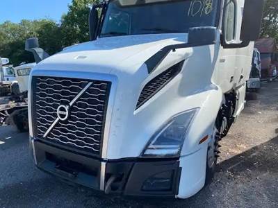 Volvo VNL Hood