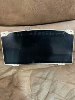 Peterbilt 389 Instrument Panel Cluster