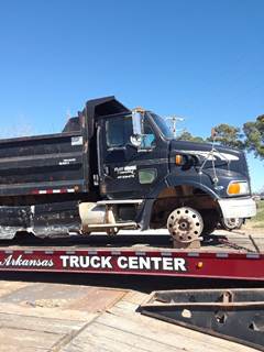 Ford AT9513 Aeromax 113 Salvage Truck