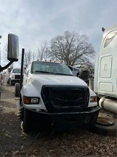 Ford F-650 Salvage Truck