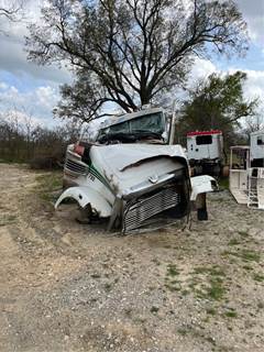 Freightliner Coronado 122 SD Salvage Truck