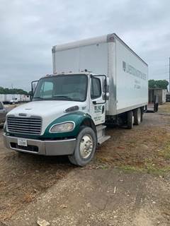 Freightliner M2 106 Salvage Truck