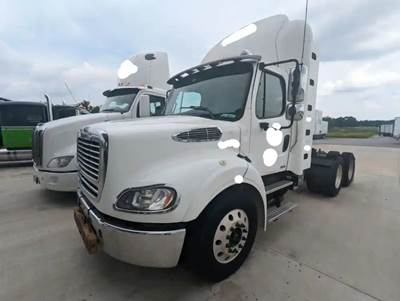 Freightliner M2 112 Salvage Truck