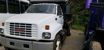 GMC C7500 Salvage Truck