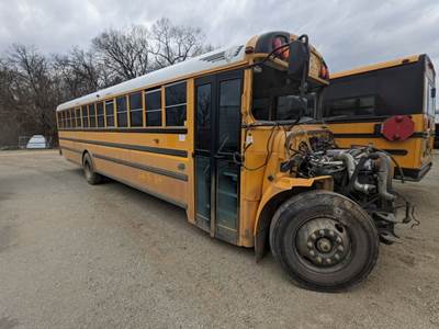 IC Bus PB105 Salvage Truck