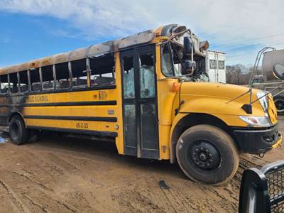 IC Bus PB105 Salvage Truck