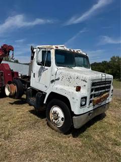 International 2300 Salvage Truck