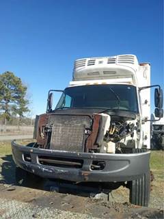 International 4300 Salvage Truck