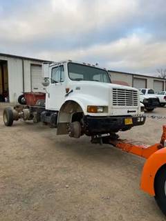 International 4700 Salvage Truck