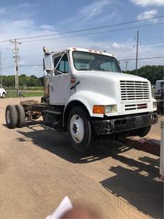 International 7100 Salvage Truck
