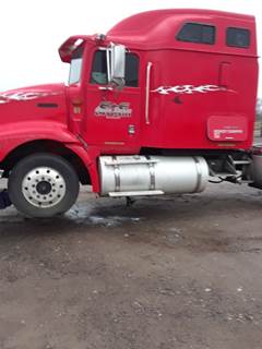 International 9200 Salvage Truck