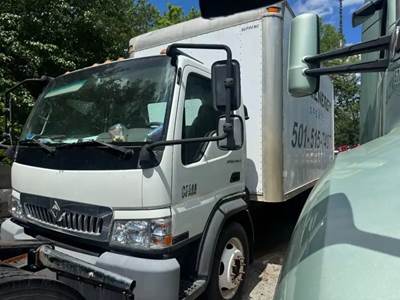 International CF500 Salvage Truck