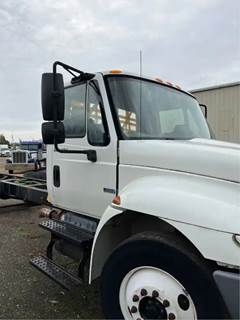 International DuraStar 4300 Salvage Truck