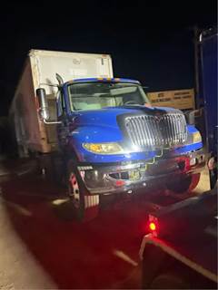 International DuraStar 4400 Salvage Truck