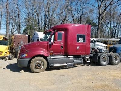 International ProStar Salvage Truck