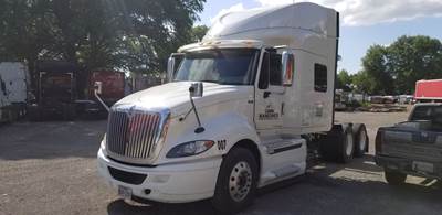 International ProStar Salvage Truck