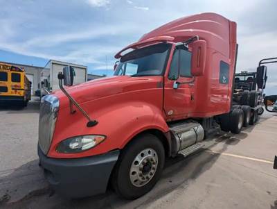 International ProStar Salvage Truck