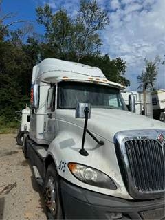 International ProStar Salvage Truck