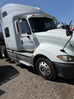 International ProStar Salvage Truck