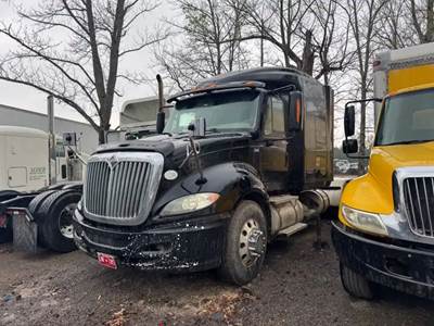 International ProStar Salvage Truck