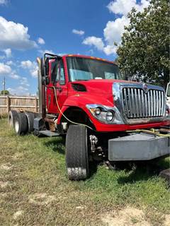 International WorkStar 7600 Salvage Truck