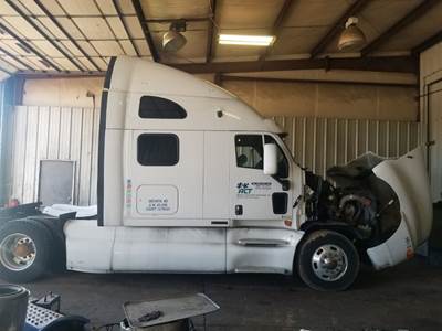 Kenworth T2000 Salvage Truck