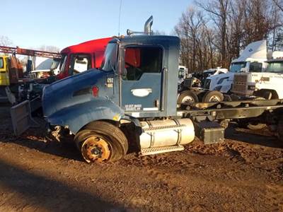 Kenworth T300 Salvage Truck