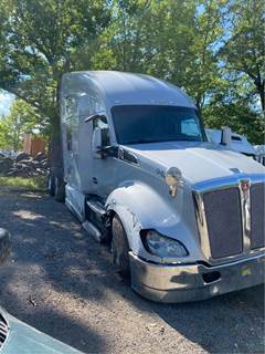 Kenworth T680 Salvage Truck