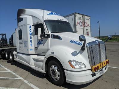 Kenworth T680 Salvage Truck