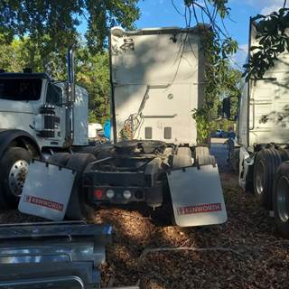 Kenworth T680 Salvage Truck