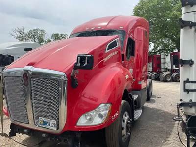 Kenworth T680 Salvage Truck