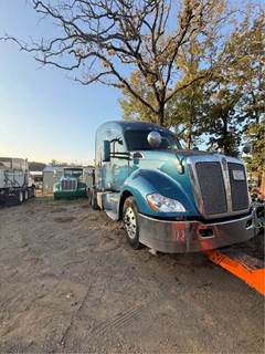 Kenworth T680 Salvage Truck