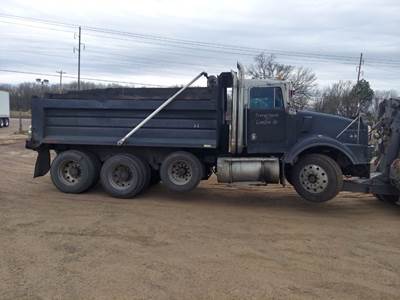 Kenworth T800 Salvage Truck