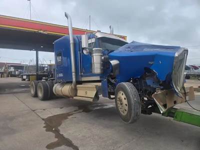 Kenworth W900 Salvage Truck