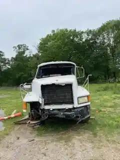 Mack CH613 Salvage Truck