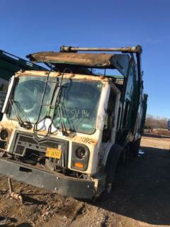 Mack MRU613 Salvage Truck