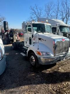 Peterbilt 330 Salvage Truck