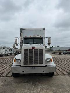 Peterbilt 365 Salvage Truck