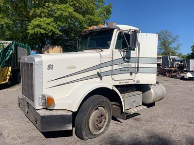 Peterbilt 378 Salvage Truck