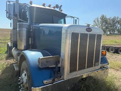 Peterbilt 378 Salvage Truck
