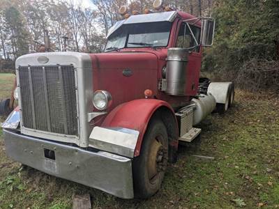 Peterbilt 379 Salvage Truck