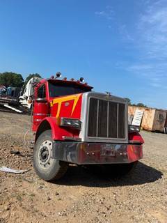 Peterbilt 379 Salvage Truck