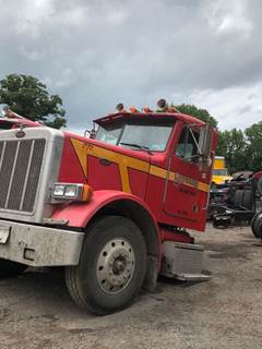 Peterbilt 379 Salvage Truck